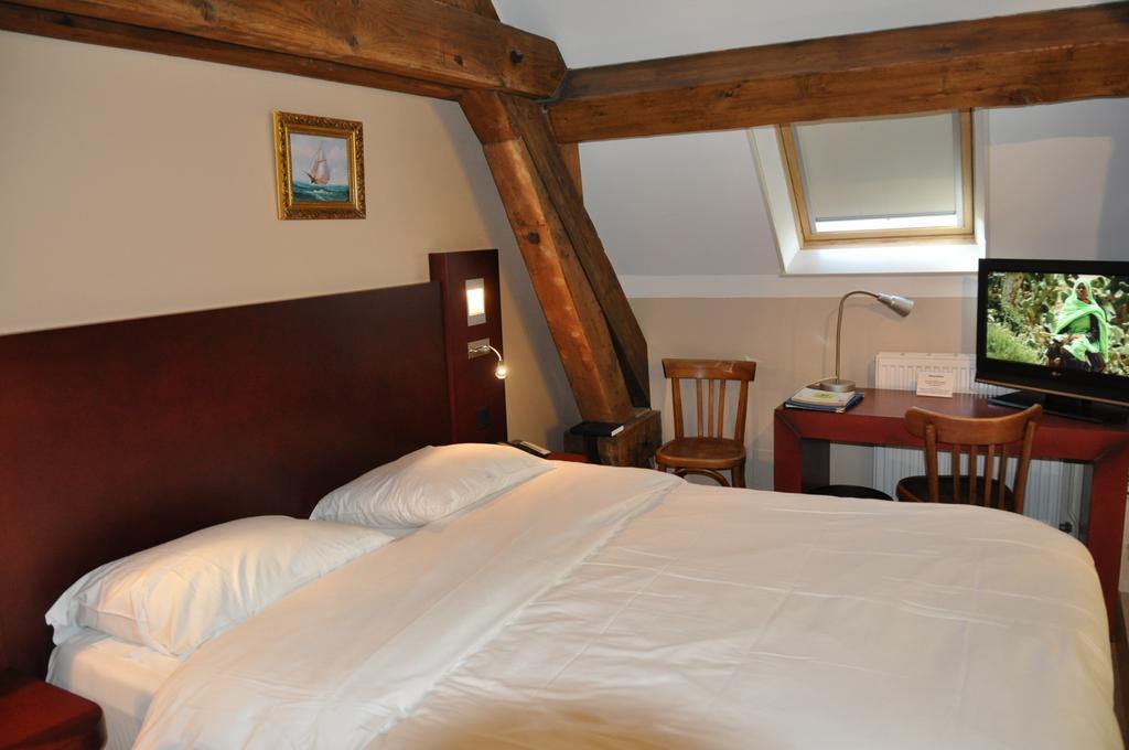 Hotel Relais De La Cote D'Or Семюр-ан-Оксуа Екстериор снимка