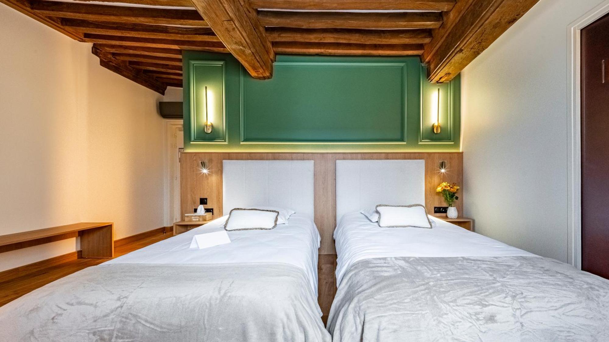 Hotel Relais De La Cote D'Or Семюр-ан-Оксуа Екстериор снимка
